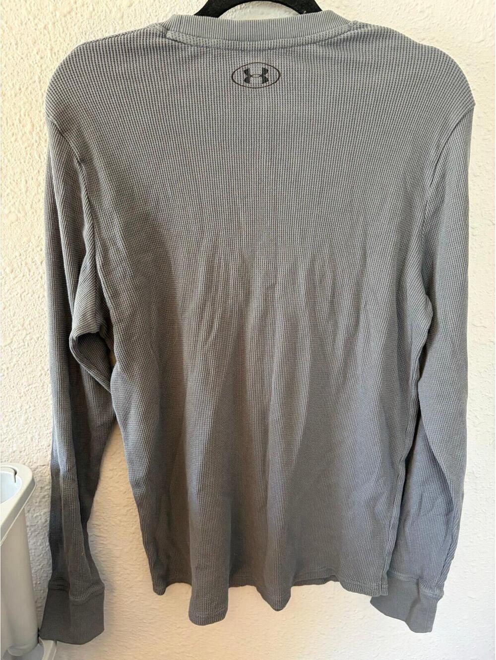 Men's Under Armour grey waffle long sleeve size M - Picture 3 of 3